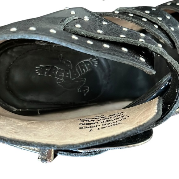 Freebird Violet Size 7 Black Leather Heeled Sandals - Picture 3 of 6
